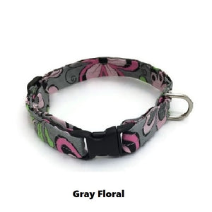 Halzband Extra Small Dog Collar with Gray Floral Theme