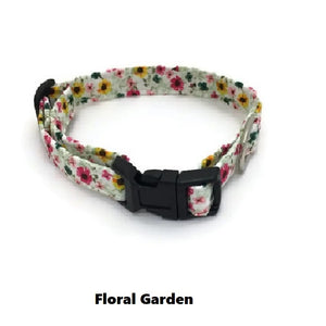 Halzband Extra Small Dog Collar with Floral Garden Theme