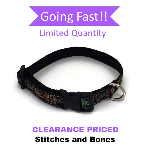 Halzband Dog Collar with Stitches and Bones Theme