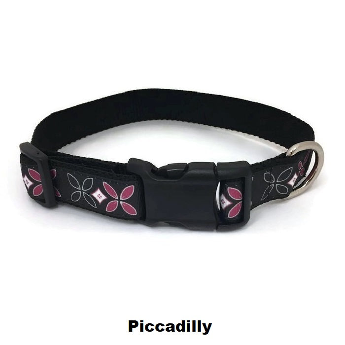 Halzband Dog Collar with Piccadilly Theme